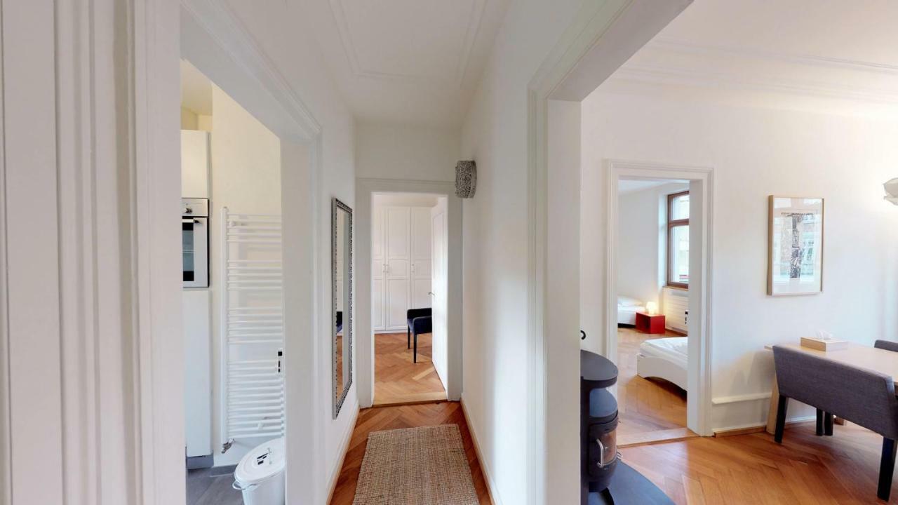 Unique Serviced Living @ Airport Line Basel Exteriör bild