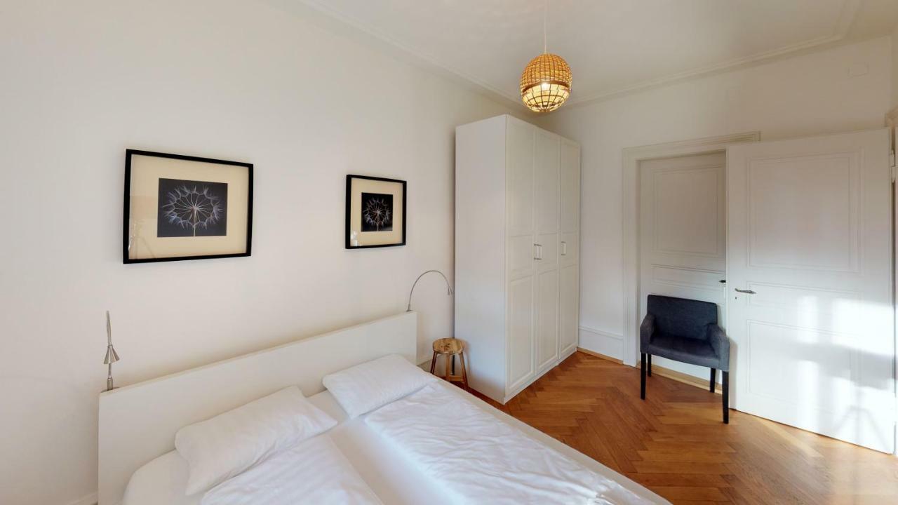 Unique Serviced Living @ Airport Line Basel Exteriör bild