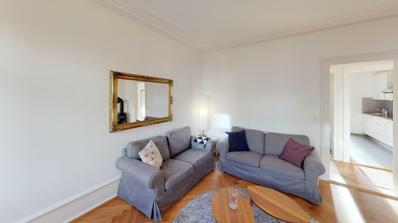 Unique Serviced Living @ Airport Line Basel Exteriör bild
