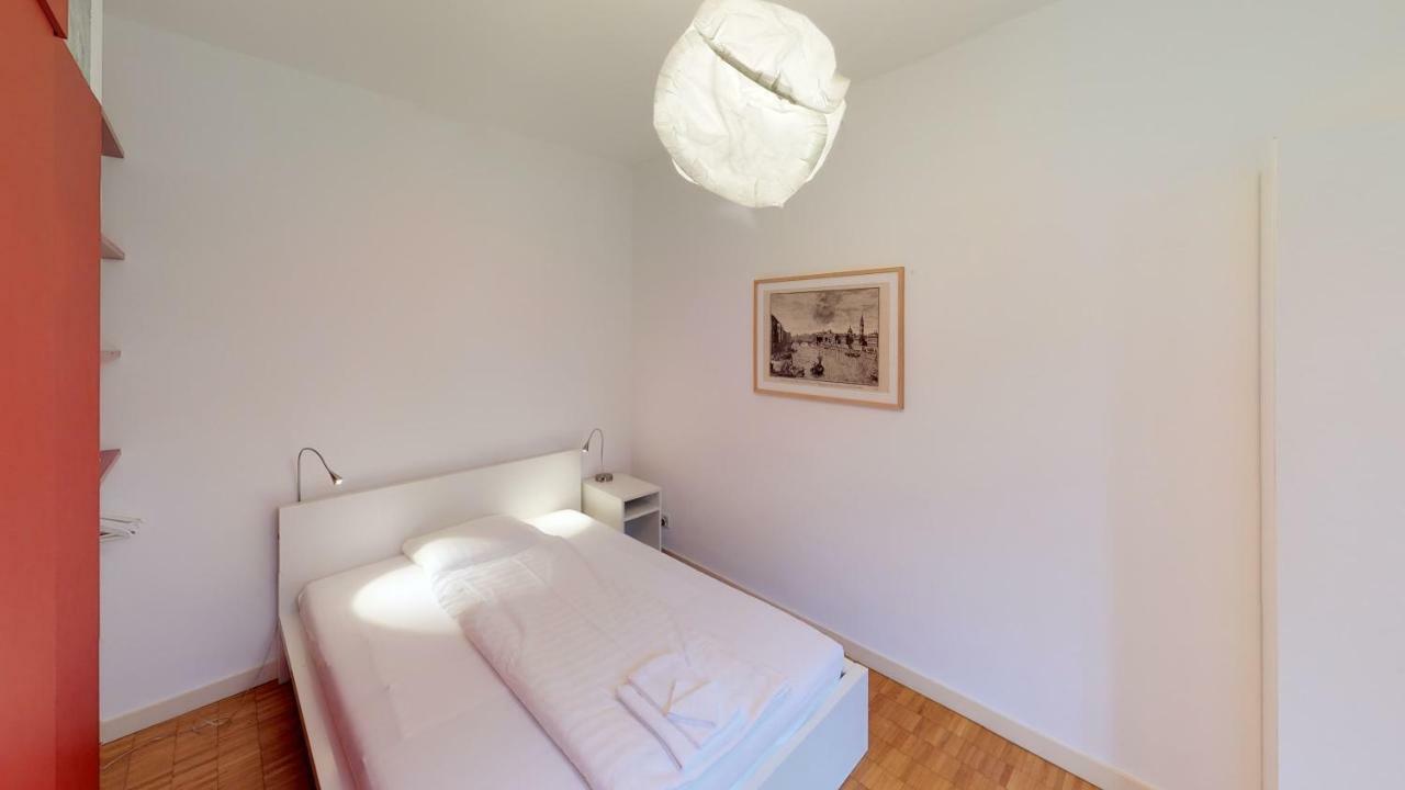 Unique Serviced Living @ Airport Line Basel Exteriör bild